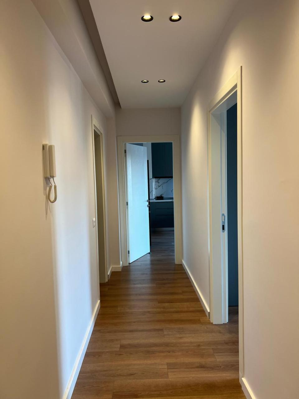 Escape Luxury 3 * Tirana